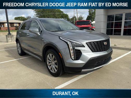 2023 Cadillac XT4 Premium Luxury