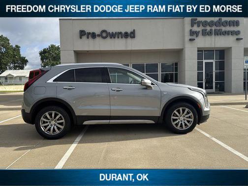 2023 Cadillac XT4 Premium Luxury