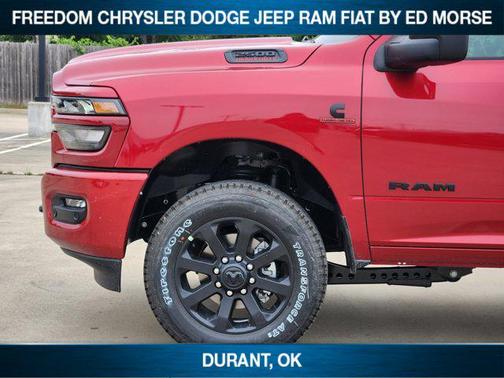 Molten Red Pearlcoat 2026 RAM 2500 Big Horn Crew Cab 4x4 6'4' Box