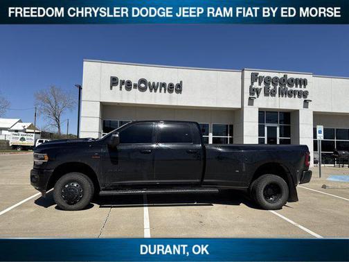 2024 RAM 3500 Laramie Crew Cab 4x4 8' Box