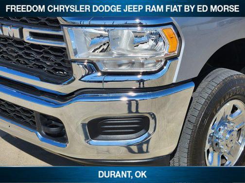 2024 RAM 3500 Tradesman Crew Cab 4x4 6'4' Box