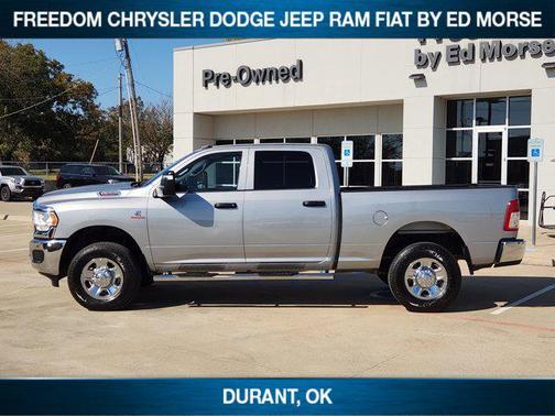 2024 RAM 3500 Tradesman Crew Cab 4x4 6'4' Box
