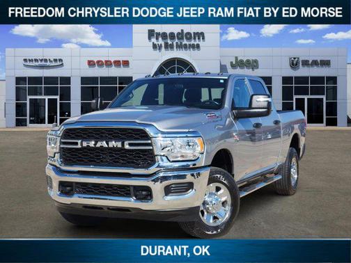 2024 RAM 3500 Tradesman Crew Cab 4x4 6'4' Box