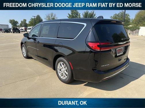 2025 Chrysler Pacifica L