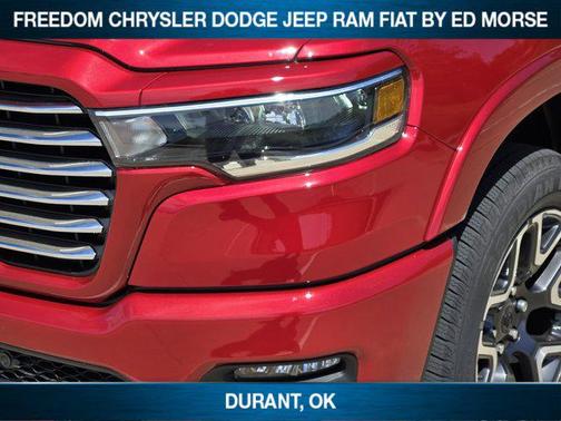 Molten Red Pearlcoat 2026 RAM 1500 Laramie