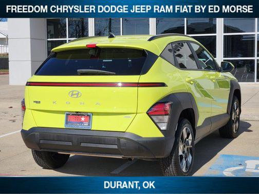 2024 Hyundai KONA SEL