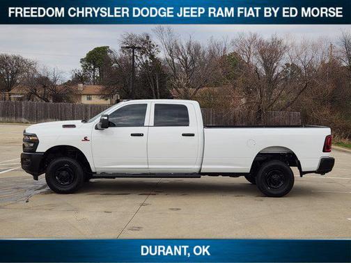 2026 RAM 2500 Tradesman Crew Cab 4x4 8' Box