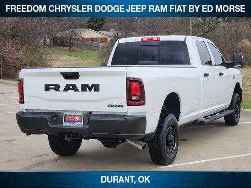 2026 RAM 2500 Tradesman Crew Cab 4x4 8' Box