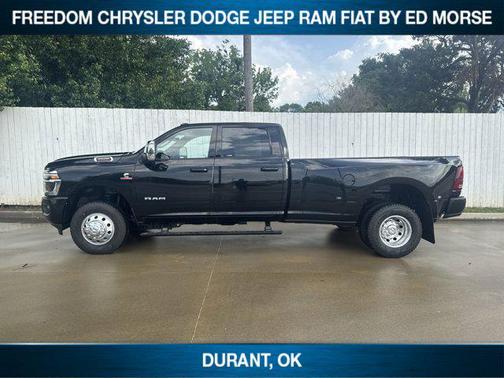 2025 RAM 3500 Laramie Crew Cab 4x4 8' Box