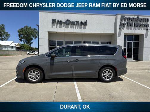 Ceramic Gray Clearcoat 2023 Chrysler Pacifica Touring L