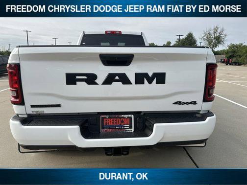 2025 RAM 3500 Big Horn Crew Cab 4x4 8' Box