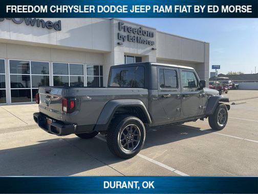 2023 Jeep Gladiator Overland