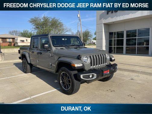 2023 Jeep Gladiator Overland