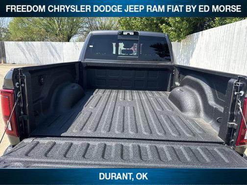 2025 RAM 2500 Laramie Crew Cab 4x4 6'4' Box