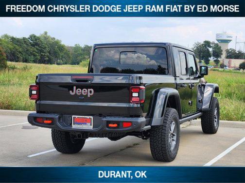 2025 Jeep Gladiator Mojave X