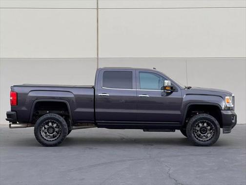 2016 GMC Sierra 2500 Denali