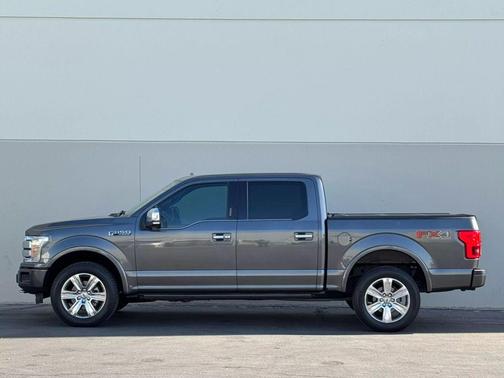 2018 Ford F-150 Platinum Pickup 4D 5 1/2 ft