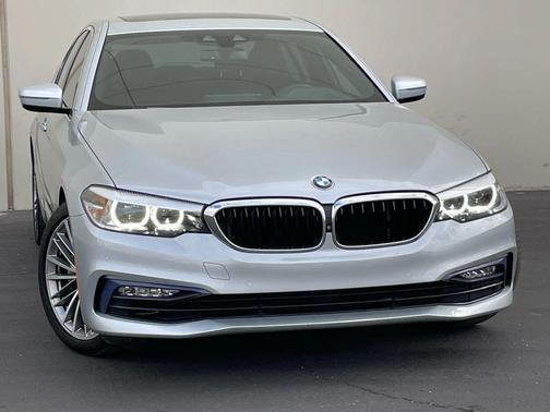 2017 BMW 530 530i Sedan 4D
