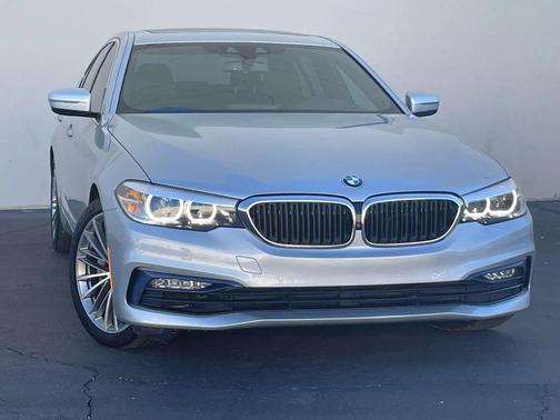 2017 BMW 530 530i Sedan 4D