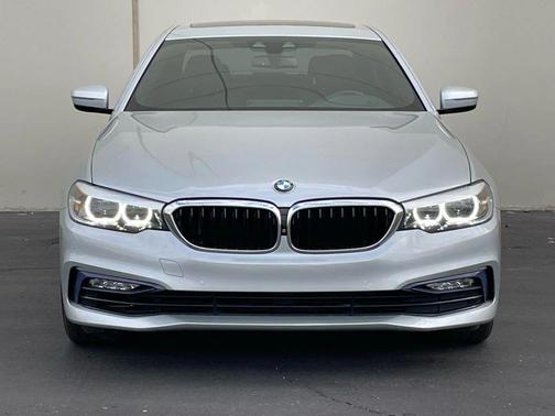 2017 BMW 530 530i Sedan 4D