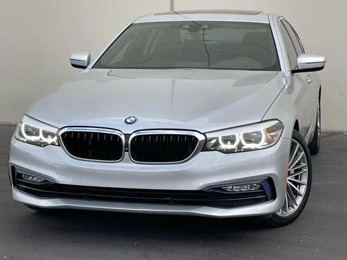 2017 BMW 530 530i Sedan 4D