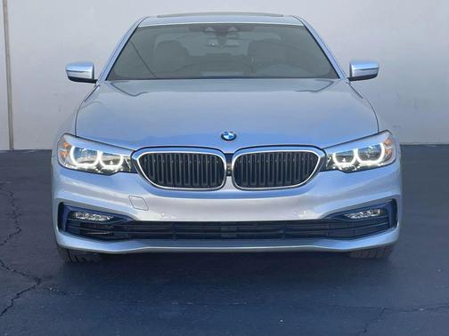 2017 BMW 530 530i Sedan 4D