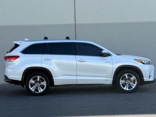2018 Toyota Highlander Hybrid Limited