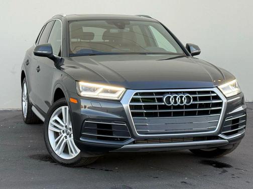 2018 Audi Q5 2.0T Tech Premium