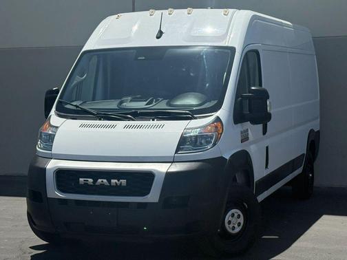 White 2022 RAM ProMaster 2500 High Roof