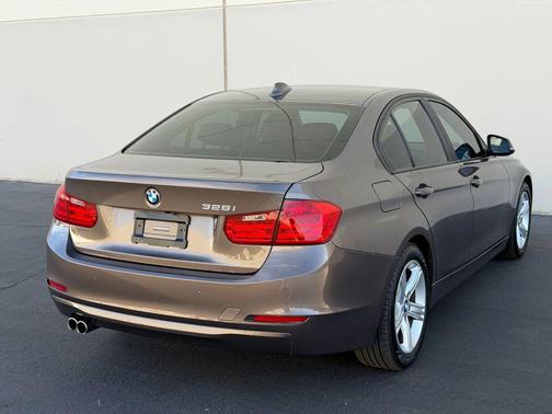 2013 BMW 328 328i Sedan 4D