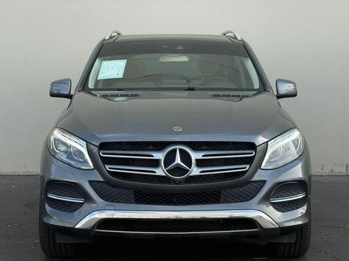 2019 Mercedes-Benz GLE 400 Base 4MATIC