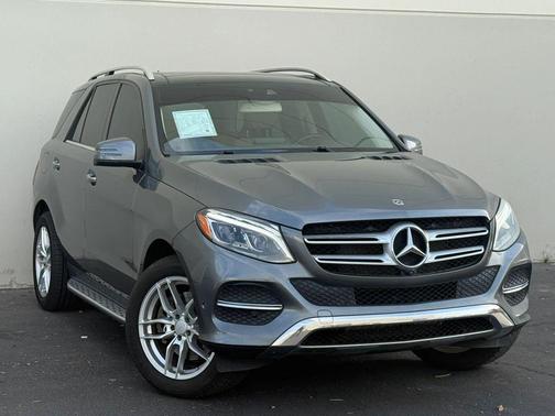 2019 Mercedes-Benz GLE 400 Base 4MATIC