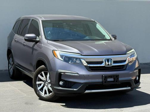Modern Steel Metallic 2020 Honda Pilot AWD EX