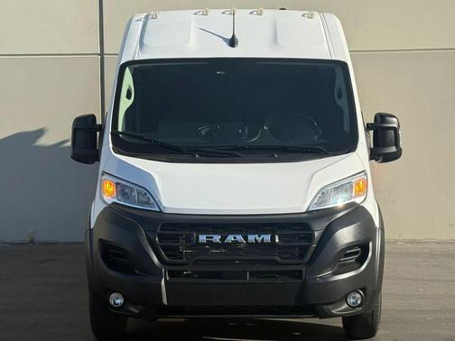 Bright White Clearcoat 2025 RAM ProMaster 3500 High Roof