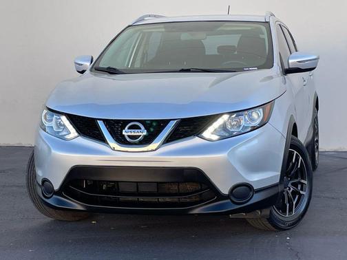 2017 Nissan Rogue Sport SV