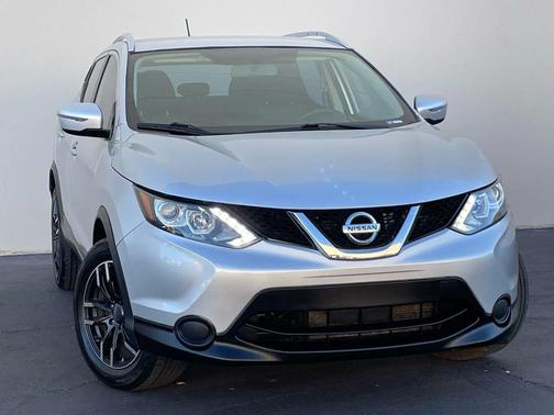 2017 Nissan Rogue Sport SV