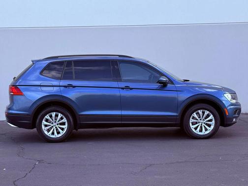 Silk Blue Metallic 2018 Volkswagen Tiguan 2.0T S