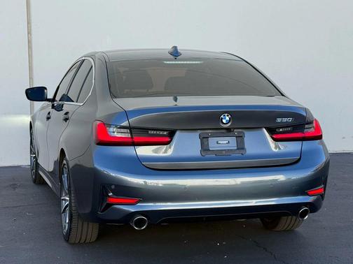 2022 BMW 330 330i Sedan 4D