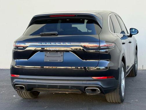 2019 Porsche Cayenne Cayenne