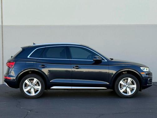 2019 Audi Q5 45 Premium