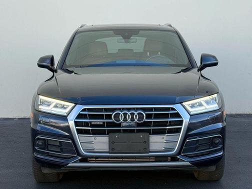 2019 Audi Q5 45 Premium