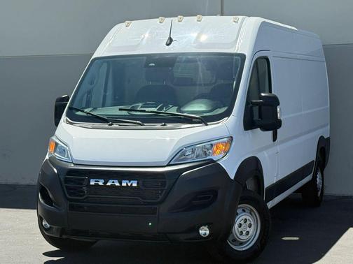 Bright White Clearcoat 2024 RAM ProMaster 2500 Tradesman