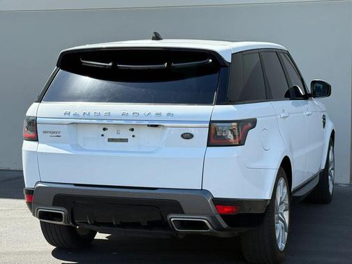 White 2019 Land Rover Range Rover Sport HSE