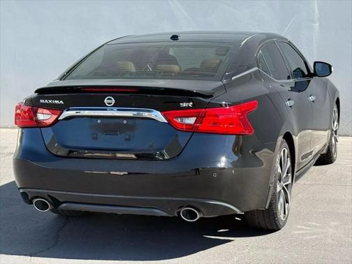 2016 Nissan Maxima SR Sedan 4D