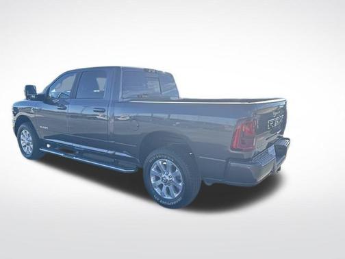 2026 RAM 2500 Laramie Crew Cab 4x2 6'4' Box
