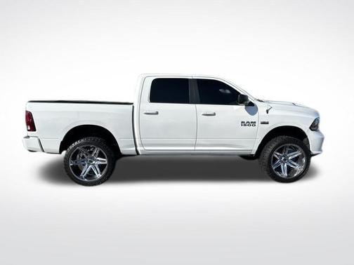 2017 RAM 1500 Sport