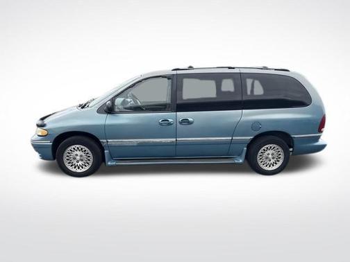 1996 Chrysler Town & Country Base