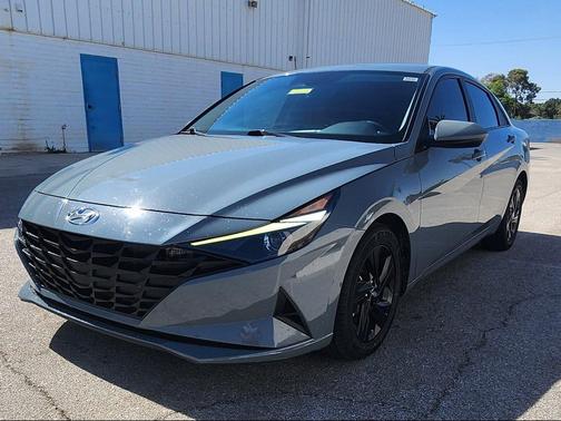 Electric Shadow 2023 Hyundai ELANTRA SEL