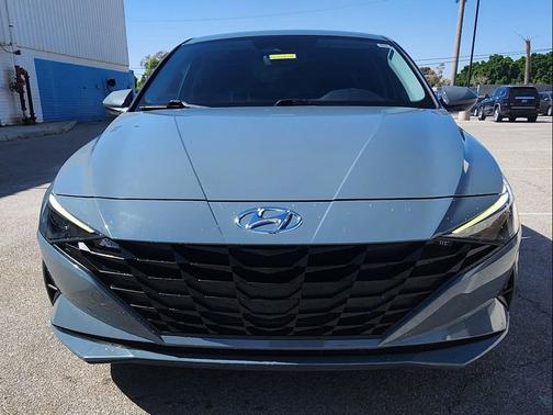 Electric Shadow 2023 Hyundai ELANTRA SEL