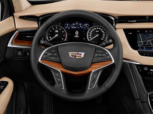 2017 Cadillac XT5 Premium Luxury